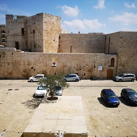 I Principi فندق مبيت وإفطار Sannicandro di Bari